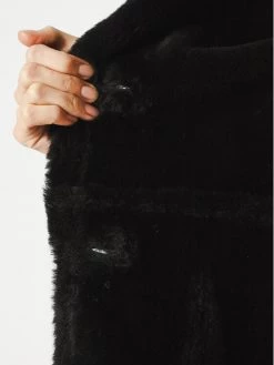 Rage Age Γυναίκες Γούνες & Πανωφόρια από προβιά Δέρμα προβάτου Aspen Μαύρο Regular Fit 13 Rage Age Γυναίκες Γούνες & Πανωφόρια από προβιά Δέρμα προβάτου Aspen Μαύρο Regular Fit -Rage Age Κατάστημα unnamed file 16